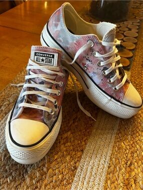 Converse All Star Women's Pink and White tie dye Low Top Sneakers